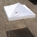 3x3m valkoinen pop up teltta, logopainatukset katolla